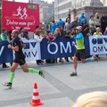 Badmintonci tečejo častni krog - Ljubljanski maraton 2015